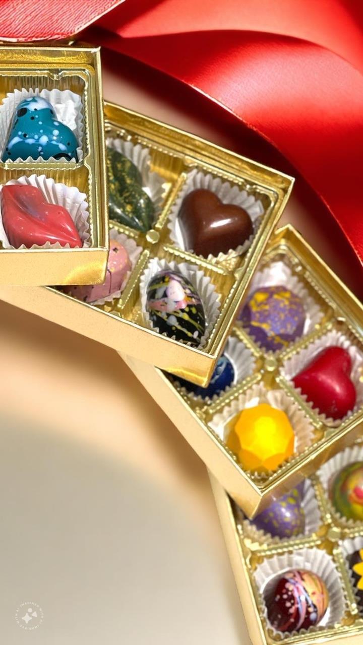 Chefs-selection---box-of-16